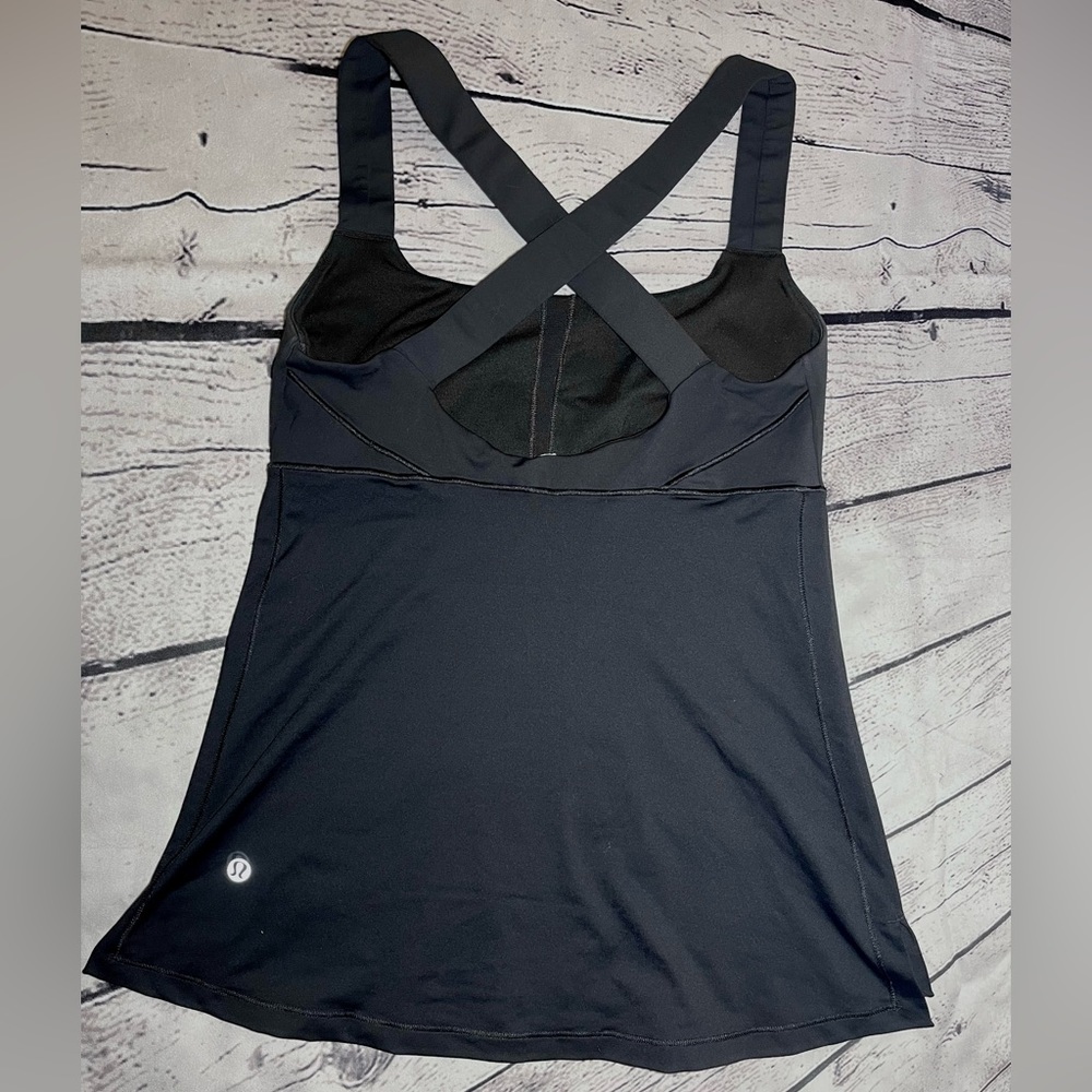 Black Lululemon Sport-bra Top Size 6 - Picture 2 of 4